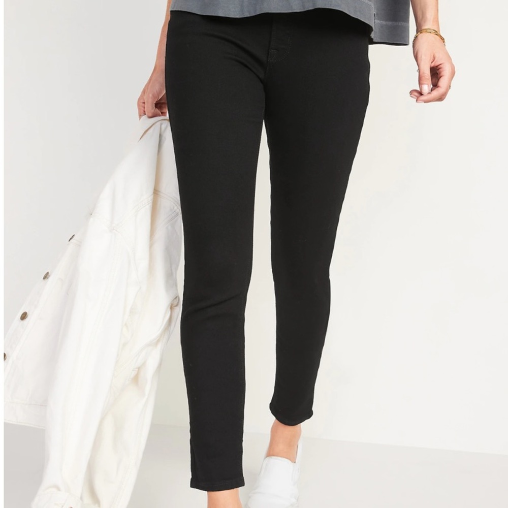Old Navy Black Rockstar Skinny Jeans